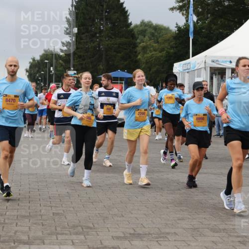 13.09.2026 - Kiel Lauf Andreas Tolksdorf http://msf.ph/oto/10413881 13.09.2026 10:04:44 Kiellinie 9916, 4, 39, 8470, 986, 1, 893, 2298, 4905, 8998, 11618 meine-sportfotos.de