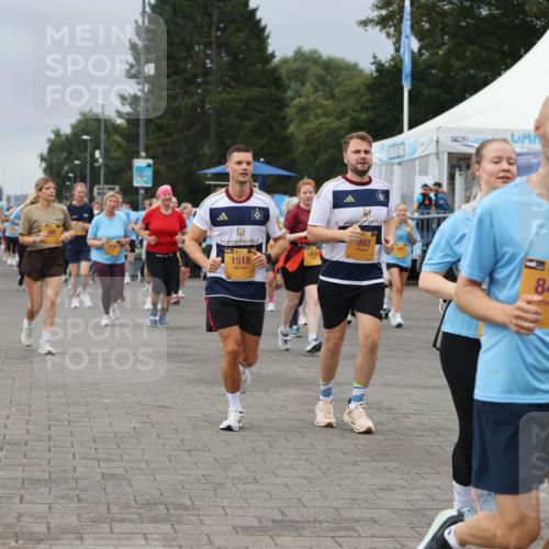 13.09.2026 - Kiel Lauf Andreas Tolksdorf http://msf.ph/oto/10413900 13.09.2026 10:04:46 Kiellinie 9916, 1518, 12438, 893, 8470, 2298 meine-sportfotos.de