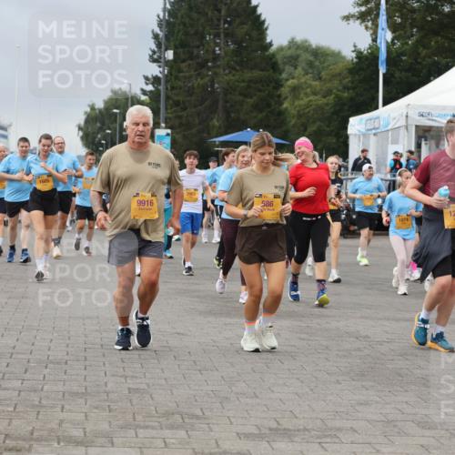 13.09.2026 - Kiel Lauf Andreas Tolksdorf http://msf.ph/oto/10413923 13.09.2026 10:04:49 Kiellinie 9306, 11087, 7157, 1605, 101, 1, 39, 9916, 3963, 1939, 586, 101, 1074, 1228, 8299, 12438 meine-sportfotos.de
