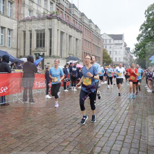13.09.2026 - Kiel Lauf Yannick Fuchs http://msf.ph/oto/10413941 13.09.2026 10:45:42 Ziel 360, 1015, 1065, 1180, 1229, 1484, 1537, 1682, 1752, 2563, 3182, 3347, 3608, 3749, 3807, 4586, 5072, 5205, 5278, 6406, 7027, 7503, 7889, 8203, 8282, 8442, 8731, 8762, 8816, 9083, 9429, 9727, 9770, 9774, 9895, 9914, 10077, 10149, 10407, 11745, 461, 478, 979, 1012, 1267, 1482, 1575, 1590, 1703, 1878, 1969, 2391, 2599, 2836, 3075, 3263, 3264, 3285, 3628, 3796, 4151, 4168, 4536, 4588, 4699, 4726, 5220, 5296, 5361, 5365, 5600, 5763, 5764, 5957, 6269, 6799 meine-sportfotos.de