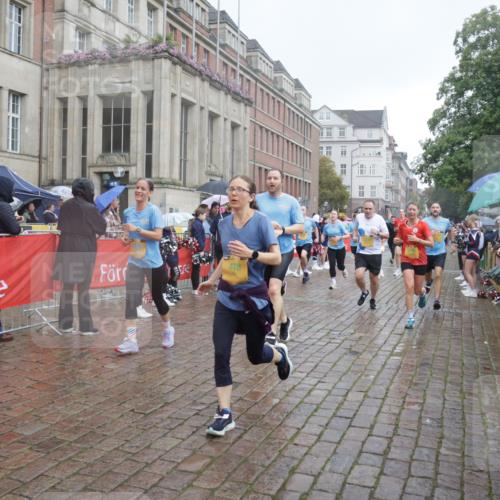 13.09.2026 - Kiel Lauf Yannick Fuchs http://msf.ph/oto/10413945 13.09.2026 10:45:42 Ziel 360, 1015, 1065, 1180, 1229, 1484, 1537, 1682, 1752, 2563, 3182, 3347, 3608, 3749, 3807, 4586, 5072, 5205, 5278, 6406, 7027, 7503, 7889, 8203, 8282, 8442, 8731, 8762, 8816, 9083, 9429, 9727, 9770, 9774, 9895, 9914, 10077, 10149, 10407, 11745, 461, 478, 979, 1012, 1267, 1482, 1575, 1590, 1703, 1878, 1969, 2391, 2599, 2836, 3075, 3263, 3264, 3285, 3628, 3796, 4151, 4168, 4536, 4588, 4699, 4726, 5220, 5296, 5361, 5365, 5600, 5763, 5764, 5957, 6269, 6799 meine-sportfotos.de