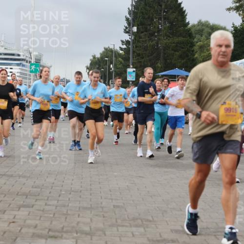 13.09.2026 - Kiel Lauf Andreas Tolksdorf http://msf.ph/oto/10413950 13.09.2026 10:04:50 Kiellinie 11087, 3, 1605, 9916, 3336 meine-sportfotos.de
