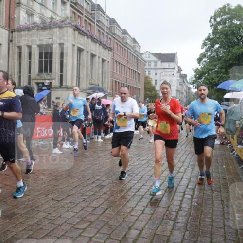 13.09.2026 - Kiel Lauf Yannick Fuchs http://msf.ph/oto/10413965 13.09.2026 10:45:44 Ziel 360, 499, 1015, 1065, 1180, 1229, 1484, 1537, 1725, 1752, 2563, 3182, 3347, 3608, 3807, 4586, 5072, 5205, 5278, 7503, 7889, 8203, 8282, 8442, 8731, 8762, 8816, 9429, 9727, 9770, 9774, 9914, 10077, 10149, 10407, 11745, 12150, 12224, 461, 478, 979, 1012, 1180, 1267, 1482, 1575, 1590, 1682, 1703, 1878, 1969, 2391, 2599, 2836, 3075, 3182, 3263, 3264, 3285, 3628, 3749, 3796, 4151, 4168, 4536, 4588, 4699, 4726, 5220, 5296, 5361, 5365, 5600, 5763, 5764, 5957, 6269, 6406, 6799, 550 meine-sportfotos.de