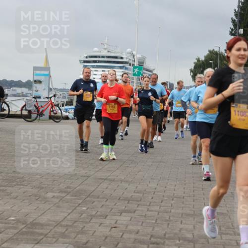 13.09.2026 - Kiel Lauf Andreas Tolksdorf http://msf.ph/oto/10414007 13.09.2026 10:04:54 Kiellinie 3325, 7157, 13, 11087, 75 meine-sportfotos.de