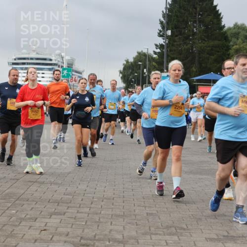 13.09.2026 - Kiel Lauf Andreas Tolksdorf http://msf.ph/oto/10414022 13.09.2026 10:04:55 Kiellinie 332, 7157, 48472, 100, 2254, 10660 meine-sportfotos.de