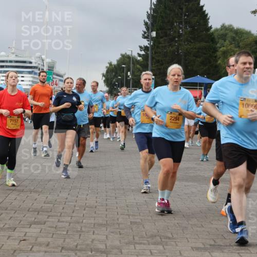 13.09.2026 - Kiel Lauf Andreas Tolksdorf http://msf.ph/oto/10414032 13.09.2026 10:04:55 Kiellinie 7157, 4, 11482, 10, 2254, 1, 1930, 10660 meine-sportfotos.de