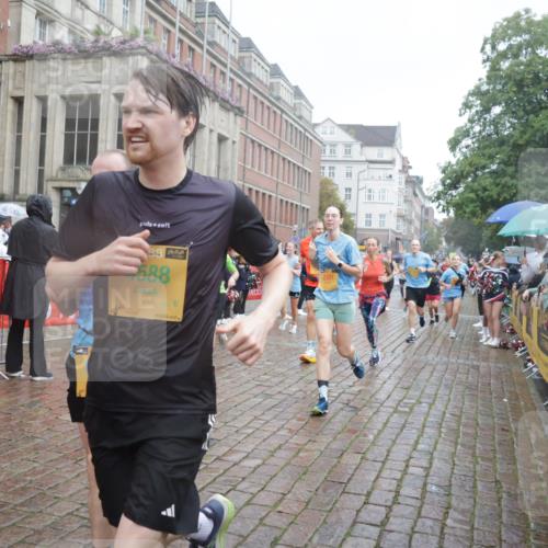 13.09.2026 - Kiel Lauf Yannick Fuchs http://msf.ph/oto/10414035 13.09.2026 10:45:48 Ziel 123, 499, 1015, 1065, 1229, 1484, 1537, 1725, 1752, 2421, 2563, 3347, 3608, 3807, 4586, 5072, 5205, 5278, 7503, 7889, 8203, 8282, 8442, 8731, 8816, 9727, 9770, 9774, 9843, 10046, 10077, 10149, 10407, 10569, 11745, 12150, 12224, 360, 461, 1012, 1180, 1267, 1482, 1575, 1590, 1682, 1969, 2391, 2599, 2836, 3075, 3182, 3263, 3264, 3285, 3347, 3628, 3749, 3796, 4151, 4168, 4536, 4586, 4588, 4699, 4726, 5361, 5365, 5600, 5957, 6269, 6406, 6799, 8282, 498, 550, 9207, 1482, 1590 meine-sportfotos.de