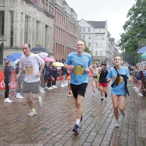 13.09.2026 - Kiel Lauf Yannick Fuchs http://msf.ph/oto/10414069 13.09.2026 10:45:51 Ziel 123, 499, 1015, 1065, 1229, 1484, 1537, 1725, 2421, 2563, 3608, 3807, 5072, 5205, 5278, 7503, 7889, 8203, 8442, 8731, 8816, 9727, 9770, 9774, 9843, 10046, 10077, 10149, 10407, 10569, 11745, 12150, 12224, 12748, 360, 461, 1012, 1015, 1180, 1267, 1484, 1575, 1682, 1752, 1969, 2599, 2836, 3075, 3182, 3263, 3264, 3285, 3347, 3628, 3749, 3796, 4151, 4168, 4536, 4586, 4699, 4726, 5072, 5365, 5957, 6269, 6406, 6799, 8282, 8442, 498, 550, 9207, 1482, 1590 meine-sportfotos.de
