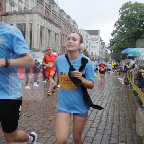 13.09.2026 - Kiel Lauf Yannick Fuchs http://msf.ph/oto/10414089 13.09.2026 10:45:52 Ziel 123, 499, 1065, 1229, 1537, 1725, 2421, 2563, 3608, 3807, 5205, 5278, 7503, 7889, 8203, 8655, 8731, 8816, 9770, 9774, 9843, 10046, 10077, 10407, 10569, 11745, 12150, 12224, 12748, 360, 461, 1012, 1015, 1065, 1180, 1267, 1484, 1575, 1682, 1752, 1969, 2599, 2836, 3075, 3182, 3263, 3264, 3347, 3628, 3749, 3807, 4151, 4168, 4536, 4586, 4699, 4726, 5072, 5278, 5365, 5957, 6269, 6406, 6799, 8282, 8442, 8731, 498, 550, 9207, 1482, 1590 meine-sportfotos.de