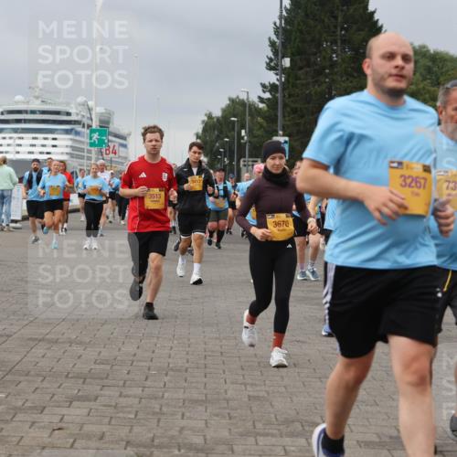 13.09.2026 - Kiel Lauf Andreas Tolksdorf http://msf.ph/oto/10414100 13.09.2026 10:04:59 Kiellinie 4, 3513, 3413, 35, 3670, 3267, 7329, 12013 meine-sportfotos.de