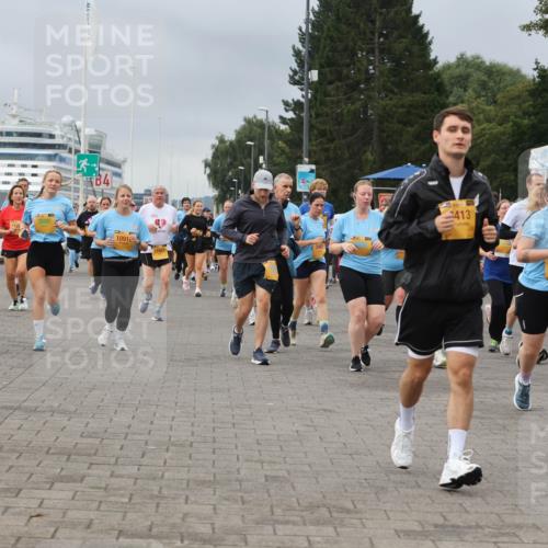 13.09.2026 - Kiel Lauf Andreas Tolksdorf http://msf.ph/oto/10414141 13.09.2026 10:05:04 Kiellinie 3, 4, 3607, 10912, 11621, 413, 9484, 10996 meine-sportfotos.de