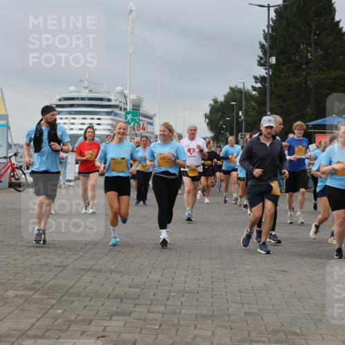13.09.2026 - Kiel Lauf Andreas Tolksdorf http://msf.ph/oto/10414155 13.09.2026 10:05:04 Kiellinie 11208, 3607, 109, 11621, 775, 6805 meine-sportfotos.de