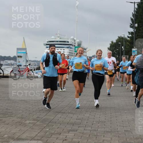 13.09.2026 - Kiel Lauf Andreas Tolksdorf http://msf.ph/oto/10414169 13.09.2026 10:05:05 Kiellinie 208, 3607, 10916, 11621 meine-sportfotos.de