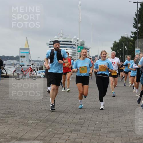 13.09.2026 - Kiel Lauf Andreas Tolksdorf http://msf.ph/oto/10414171 13.09.2026 10:05:05 Kiellinie 38, 3607, 3, 1, 39, 10916, 1621 meine-sportfotos.de