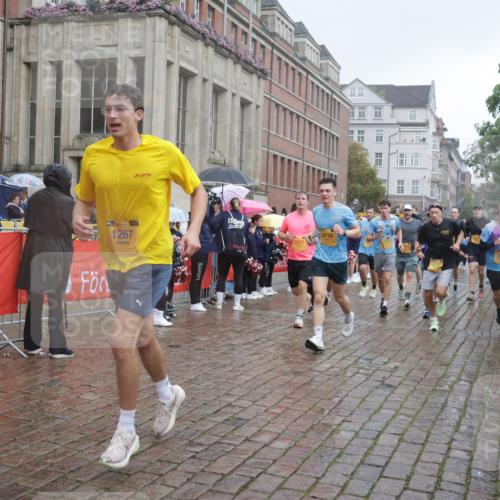13.09.2026 - Kiel Lauf Yannick Fuchs http://msf.ph/oto/10414182 13.09.2026 10:45:58 Ziel 123, 499, 550, 665, 1725, 2421, 3781, 3844, 5348, 5510, 5515, 5564, 6385, 7073, 7772, 8403, 8551, 8655, 8881, 9375, 9843, 10046, 10569, 10615, 10735, 10975, 11670, 11822, 12150, 12224, 12748, 360, 461, 499, 1012, 1015, 1065, 1180, 1229, 1267, 1484, 1537, 1682, 1752, 1969, 2563, 2599, 2836, 3075, 3182, 3347, 3608, 3749, 3807, 4151, 4536, 4586, 4699, 4726, 5072, 5205, 5278, 5957, 6269, 6406, 7503, 7889, 8203, 8282, 8442, 8731, 8816, 498, 9207 meine-sportfotos.de
