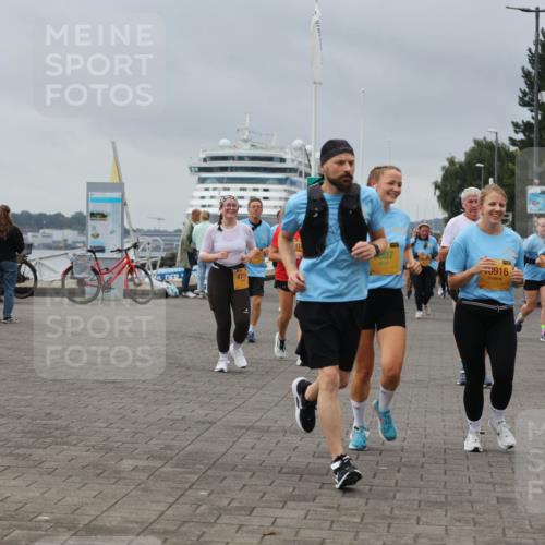 13.09.2026 - Kiel Lauf Andreas Tolksdorf http://msf.ph/oto/10414183 13.09.2026 10:05:06 Kiellinie 3607, 6715, 916, 121 meine-sportfotos.de