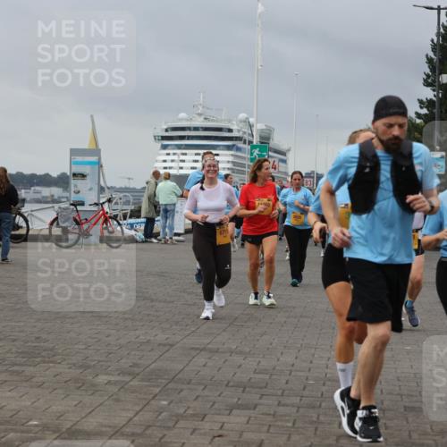 13.09.2026 - Kiel Lauf Andreas Tolksdorf http://msf.ph/oto/10414196 13.09.2026 10:05:07 Kiellinie 6715, 11208, 3828, 3, 10916, 1212 meine-sportfotos.de