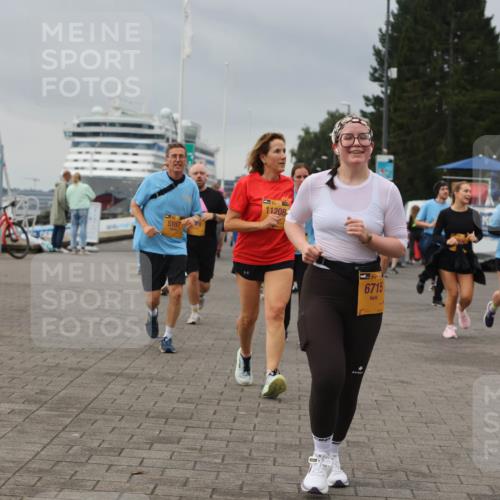 13.09.2026 - Kiel Lauf Andreas Tolksdorf http://msf.ph/oto/10414209 13.09.2026 10:05:09 Kiellinie 97, 5187, 11208, 1, 6715, 4, 38, 11621 meine-sportfotos.de