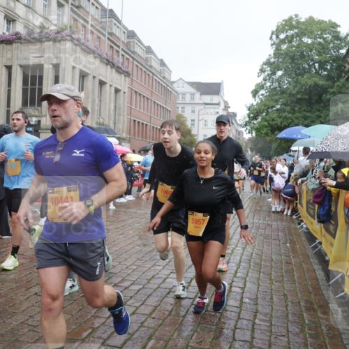 13.09.2026 - Kiel Lauf Yannick Fuchs http://msf.ph/oto/10414220 13.09.2026 10:46:02 Ziel 123, 272, 498, 550, 665, 1030, 1374, 1582, 3781, 3844, 5348, 5510, 5515, 5564, 6385, 6436, 6980, 7073, 7772, 7939, 8403, 8551, 8561, 8655, 8881, 9207, 9375, 9715, 9843, 10046, 10050, 10569, 10615, 10735, 10809, 10975, 11670, 11822, 12748, 123, 360, 461, 499, 1015, 1065, 1180, 1229, 1484, 1537, 1682, 1725, 1752, 1969, 2421, 2563, 2599, 3075, 3182, 3347, 3608, 3749, 3807, 4151, 4536, 4586, 4699, 5072, 5205, 5278, 5957, 6269, 6406, 7503, 7889, 8203, 8282, 8442, 8731, 8816 meine-sportfotos.de