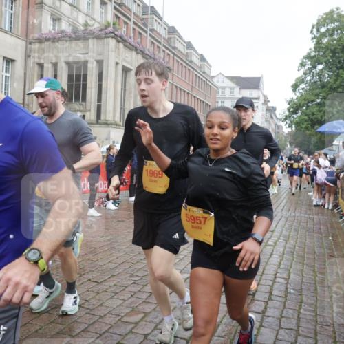 13.09.2026 - Kiel Lauf Yannick Fuchs http://msf.ph/oto/10414232 13.09.2026 10:46:02 Ziel 123, 272, 498, 550, 665, 1030, 1374, 1582, 3781, 3844, 5348, 5510, 5515, 5564, 6385, 6436, 6980, 7073, 7772, 7939, 8403, 8551, 8561, 8655, 8881, 9207, 9375, 9715, 9843, 10046, 10050, 10569, 10615, 10735, 10809, 10975, 11670, 11822, 12748, 123, 360, 461, 499, 1015, 1065, 1180, 1229, 1484, 1537, 1682, 1725, 1752, 1969, 2421, 2563, 2599, 3075, 3182, 3347, 3608, 3749, 3807, 4151, 4536, 4586, 4699, 5072, 5205, 5278, 5957, 6269, 6406, 7503, 7889, 8203, 8282, 8442, 8731, 8816 meine-sportfotos.de