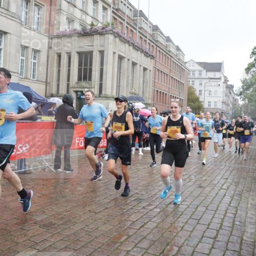 13.09.2026 - Kiel Lauf Yannick Fuchs http://msf.ph/oto/10414251 13.09.2026 10:46:04 Ziel 272, 498, 550, 665, 1030, 1374, 1582, 3781, 3844, 5348, 5510, 5515, 5564, 6385, 6436, 6980, 7073, 7772, 7939, 8403, 8551, 8561, 8655, 8881, 9207, 9375, 9715, 10050, 10615, 10735, 10809, 10975, 11670, 11822, 12748, 123, 360, 499, 1015, 1065, 1180, 1229, 1484, 1537, 1682, 1725, 1752, 2421, 2563, 2599, 3182, 3347, 3608, 3749, 3807, 4151, 4586, 4699, 5072, 5205, 5278, 6269, 6406, 7503, 7889, 8203, 8282, 8442, 8731, 8816, 6269 meine-sportfotos.de