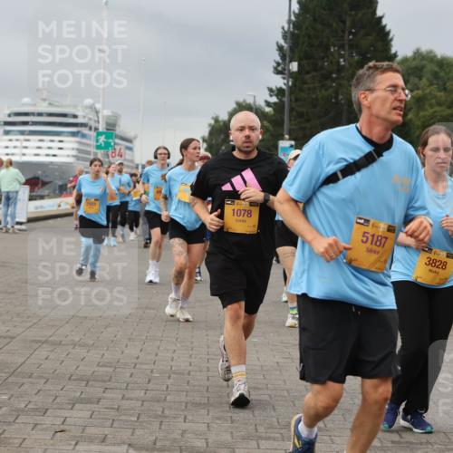 13.09.2026 - Kiel Lauf Andreas Tolksdorf http://msf.ph/oto/10414257 13.09.2026 10:05:13 Kiellinie 4, 2503, 38, 1078, 5187, 4, 38, 3828, 3196, 475 meine-sportfotos.de