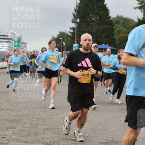 13.09.2026 - Kiel Lauf Andreas Tolksdorf http://msf.ph/oto/10414273 13.09.2026 10:05:13 Kiellinie 4, 38, 078, 251, 5187 meine-sportfotos.de