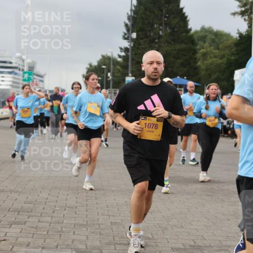 13.09.2026 - Kiel Lauf Andreas Tolksdorf http://msf.ph/oto/10414274 13.09.2026 10:05:13 Kiellinie 38, 1078, 25, 87 meine-sportfotos.de