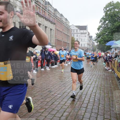 13.09.2026 - Kiel Lauf Yannick Fuchs http://msf.ph/oto/10414324 13.09.2026 10:46:08 Ziel 272, 498, 550, 665, 1030, 1374, 1582, 3422, 3781, 3844, 5017, 5348, 5510, 5515, 5564, 6385, 6436, 6980, 7073, 7241, 7772, 7939, 8310, 8403, 8551, 8561, 8881, 9207, 9375, 9715, 10050, 10615, 10735, 10809, 10975, 11670, 11822, 12077, 12306, 12481, 123, 360, 499, 1015, 1065, 1180, 1229, 1484, 1537, 1682, 1725, 1752, 2421, 2563, 3182, 3347, 3608, 3749, 3807, 4586, 5072, 5205, 5278, 6406, 7503, 7889, 8203, 8282, 8442, 8655, 8731, 8816, 6269 meine-sportfotos.de