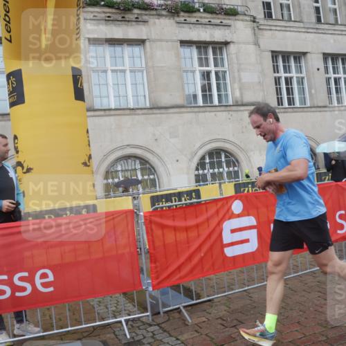 13.09.2026 - Kiel Lauf Yannick Fuchs http://msf.ph/oto/10414357 13.09.2026 10:46:10 Ziel 272, 498, 550, 665, 1030, 1374, 1582, 2448, 3422, 3844, 5017, 5348, 5421, 5510, 5515, 5564, 6385, 6436, 6980, 7044, 7073, 7241, 7772, 7840, 7939, 8310, 8551, 8561, 9207, 9375, 9715, 10050, 10615, 10809, 10975, 11642, 11670, 11822, 12077, 12306, 12481, 123, 360, 499, 1015, 1065, 1229, 1484, 1537, 1725, 1752, 2421, 2563, 3347, 3608, 3781, 3807, 3844, 4586, 5072, 5205, 5278, 7073, 7503, 7889, 8203, 8282, 8403, 8442, 8655, 8731, 8816, 8881, 6269 meine-sportfotos.de