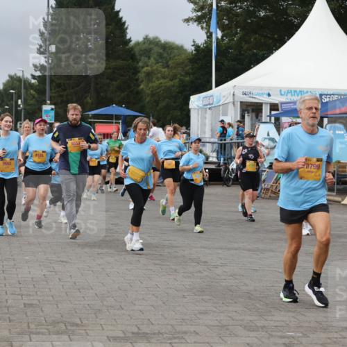 13.09.2026 - Kiel Lauf Andreas Tolksdorf http://msf.ph/oto/10414364 13.09.2026 10:05:20 Kiellinie 34, 9552, 4155, 9553, 8, 38, 0799 meine-sportfotos.de