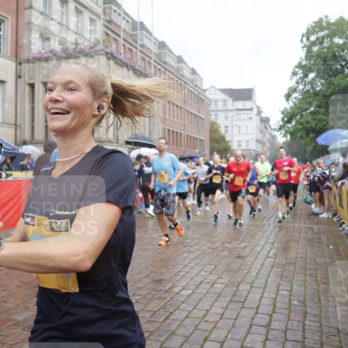 13.09.2026 - Kiel Lauf Yannick Fuchs http://msf.ph/oto/10414397 13.09.2026 10:46:13 Ziel 272, 498, 550, 1013, 1030, 1374, 1582, 2448, 2776, 3422, 4397, 4516, 5017, 5421, 5510, 5515, 6436, 6980, 7044, 7241, 7772, 7840, 7939, 8310, 8561, 9207, 9361, 9715, 10050, 10615, 10699, 10809, 10975, 11642, 12077, 12306, 12481, 123, 499, 550, 665, 1015, 1065, 1229, 1484, 1537, 1725, 1752, 2421, 2563, 3347, 3608, 3781, 3807, 3844, 4586, 5072, 5205, 5278, 5348, 5510, 5515, 5564, 6385, 7073, 7503, 7772, 7889, 8203, 8282, 8403, 8442, 8551, 8655, 8731, 8816, 8881, 9375, 6269 meine-sportfotos.de