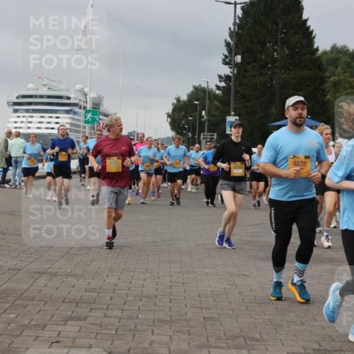 13.09.2026 - Kiel Lauf Andreas Tolksdorf http://msf.ph/oto/10414421 13.09.2026 10:05:23 Kiellinie 10364, 4870, 9552 meine-sportfotos.de