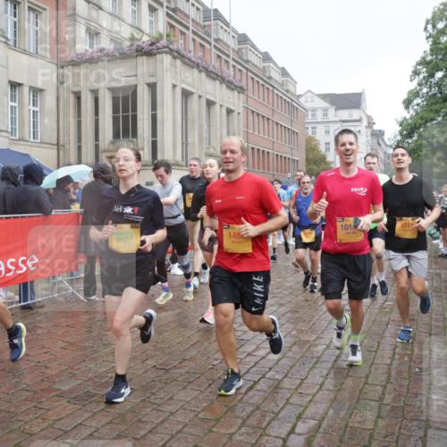 13.09.2026 - Kiel Lauf Yannick Fuchs http://msf.ph/oto/10414439 13.09.2026 10:46:15 Ziel 272, 498, 1013, 2448, 2776, 3422, 4331, 4397, 4516, 5017, 5421, 7044, 7241, 7840, 7939, 8277, 8310, 9207, 9361, 10050, 10469, 10699, 10809, 11642, 12000, 12077, 12306, 12481, 123, 498, 499, 550, 665, 1015, 1030, 1065, 1229, 1374, 1484, 1537, 1582, 1725, 2421, 2563, 3608, 3781, 3807, 3844, 5072, 5205, 5278, 5348, 5510, 5515, 5564, 6385, 6436, 6980, 7073, 7503, 7772, 7889, 8203, 8403, 8442, 8551, 8561, 8655, 8731, 8816, 8881, 9207, 9375, 9715, 10809 meine-sportfotos.de