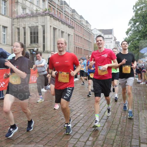 13.09.2026 - Kiel Lauf Yannick Fuchs http://msf.ph/oto/10414442 13.09.2026 10:46:15 Ziel 272, 498, 1013, 2448, 2776, 3422, 4331, 4397, 4516, 5017, 5421, 7044, 7241, 7840, 7939, 8277, 8310, 9207, 9361, 10050, 10469, 10699, 10809, 11642, 12000, 12077, 12306, 12481, 123, 498, 499, 550, 665, 1015, 1030, 1065, 1229, 1374, 1484, 1537, 1582, 1725, 2421, 2563, 3608, 3781, 3807, 3844, 5072, 5205, 5278, 5348, 5510, 5515, 5564, 6385, 6436, 6980, 7073, 7503, 7772, 7889, 8203, 8403, 8442, 8551, 8561, 8655, 8731, 8816, 8881, 9207, 9375, 9715, 10809 meine-sportfotos.de