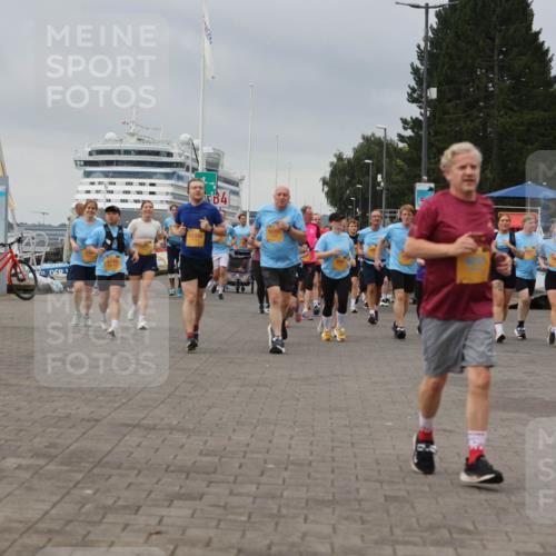13.09.2026 - Kiel Lauf Andreas Tolksdorf http://msf.ph/oto/10414468 13.09.2026 10:05:25 Kiellinie 6193, 4 meine-sportfotos.de