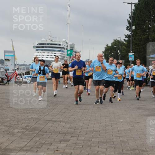 13.09.2026 - Kiel Lauf Andreas Tolksdorf http://msf.ph/oto/10414489 13.09.2026 10:05:26 Kiellinie 6193, 12356, 10397, 8782 meine-sportfotos.de