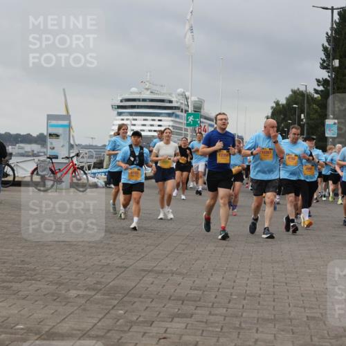 13.09.2026 - Kiel Lauf Andreas Tolksdorf http://msf.ph/oto/10414497 13.09.2026 10:05:26 Kiellinie 6193, 12356, 10397, 8782, 2992 meine-sportfotos.de