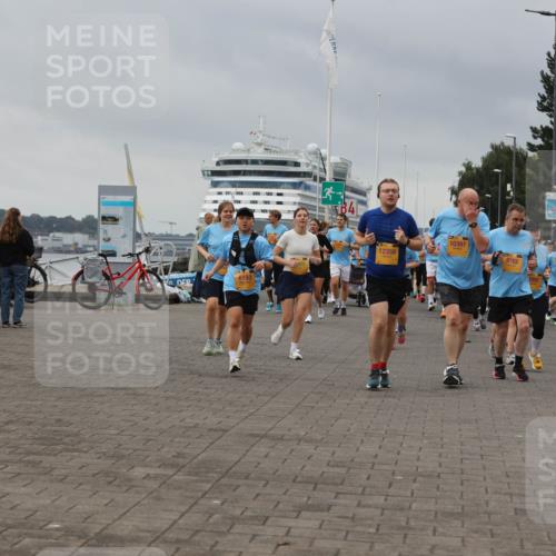 13.09.2026 - Kiel Lauf Andreas Tolksdorf http://msf.ph/oto/10414502 13.09.2026 10:05:27 Kiellinie 6193, 4, 12356, 10397, 8782 meine-sportfotos.de