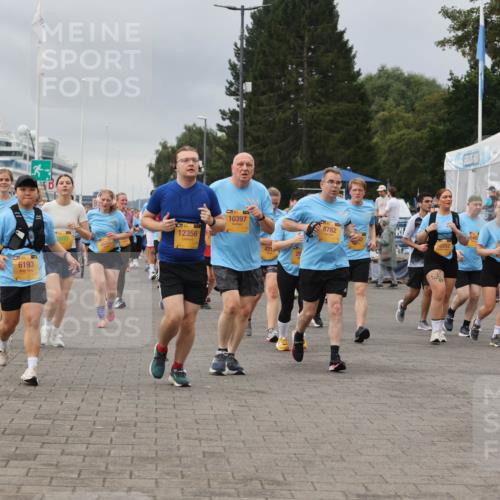 13.09.2026 - Kiel Lauf Andreas Tolksdorf http://msf.ph/oto/10414522 13.09.2026 10:05:28 Kiellinie 6193, 2880, 3580, 12356, 10397, 421, 20, 8782, 6485, 10352, 4019 meine-sportfotos.de