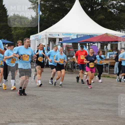 13.09.2026 - Kiel Lauf Andreas Tolksdorf http://msf.ph/oto/10414532 13.09.2026 10:05:29 Kiellinie 12356, 8782, 10352, 7683, 2992, 25, 8735, 9572, 4019 meine-sportfotos.de