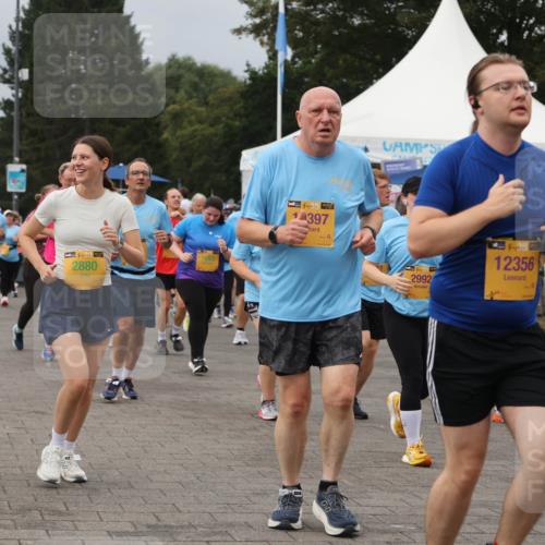 13.09.2026 - Kiel Lauf Andreas Tolksdorf http://msf.ph/oto/10414566 13.09.2026 10:05:31 Kiellinie 383580, 248, 38, 2880, 7693, 38, 1397, 2992, 1, 38, 12356 meine-sportfotos.de