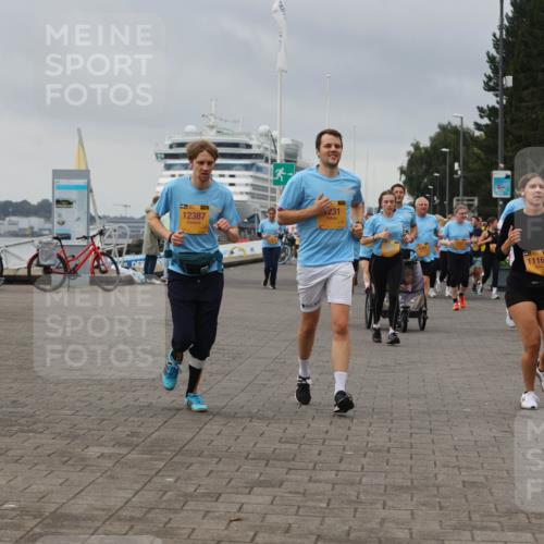 13.09.2026 - Kiel Lauf Andreas Tolksdorf http://msf.ph/oto/10414613 13.09.2026 10:05:34 Kiellinie 12387, 3, 231, 11160, 11576, 138 meine-sportfotos.de