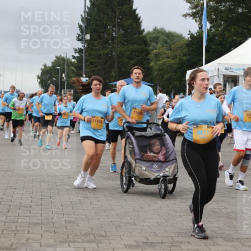 13.09.2026 - Kiel Lauf Andreas Tolksdorf http://msf.ph/oto/10414652 13.09.2026 10:05:39 Kiellinie 3, 11429, 42, 11210, 11428, 4, 39, 8517, 3401, 1601 meine-sportfotos.de