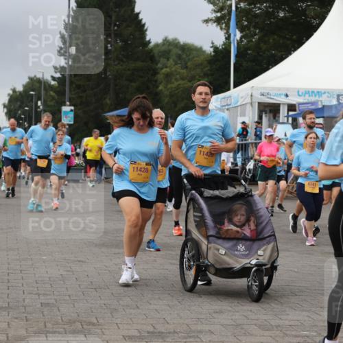 13.09.2026 - Kiel Lauf Andreas Tolksdorf http://msf.ph/oto/10414684 13.09.2026 10:05:40 Kiellinie 101, 30, 11210, 38, 11428, 62, 11429, 6341, 8517 meine-sportfotos.de