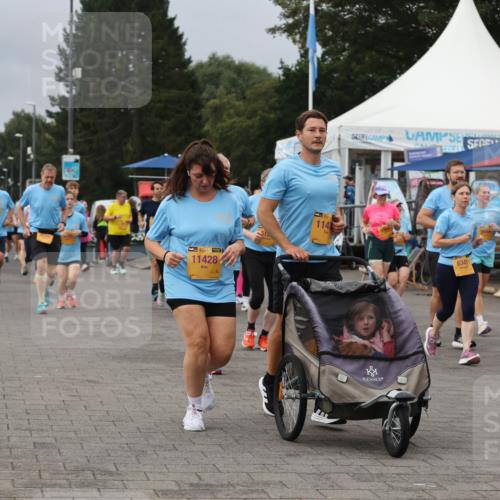 13.09.2026 - Kiel Lauf Andreas Tolksdorf http://msf.ph/oto/10414689 13.09.2026 10:05:40 Kiellinie 84, 11428, 1142, 6341, 85 meine-sportfotos.de