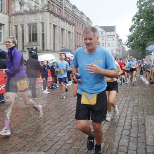 13.09.2026 - Kiel Lauf Yannick Fuchs http://msf.ph/oto/10414735 13.09.2026 10:46:34 Ziel 206, 972, 1325, 1430, 2027, 2037, 3109, 3117, 3677, 4242, 4499, 4763, 7061, 8678, 9415, 9844, 9875, 10758, 11742, 11825, 12307, 12466, 12704, 12743, 272, 498, 550, 665, 1013, 1030, 1374, 1582, 1913, 2448, 2776, 3422, 3781, 3844, 4331, 4397, 4516, 5017, 5348, 5421, 5510, 5515, 5564, 6385, 6436, 6980, 7044, 7073, 7241, 7772, 7840, 7939, 8277, 8310, 8403, 8520, 8551, 8561, 8881, 9207, 9361, 9375, 9715, 10050, 10469, 10699, 10809, 10836, 11232, 11642, 12000 meine-sportfotos.de