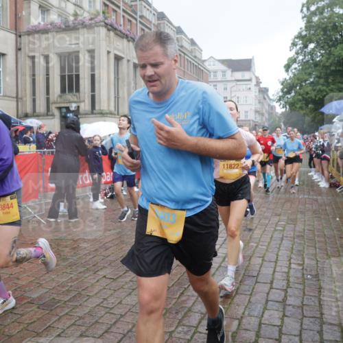 13.09.2026 - Kiel Lauf Yannick Fuchs http://msf.ph/oto/10414737 13.09.2026 10:46:34 Ziel 206, 972, 1325, 1430, 2027, 2037, 3109, 3117, 3677, 4242, 4499, 4763, 7061, 8678, 9415, 9844, 9875, 10758, 11742, 11825, 12307, 12466, 12704, 12743, 272, 498, 550, 665, 1013, 1030, 1374, 1582, 1913, 2448, 2776, 3422, 3781, 3844, 4331, 4397, 4516, 5017, 5348, 5421, 5510, 5515, 5564, 6385, 6436, 6980, 7044, 7073, 7241, 7772, 7840, 7939, 8277, 8310, 8403, 8520, 8551, 8561, 8881, 9207, 9361, 9375, 9715, 10050, 10469, 10699, 10809, 10836, 11232, 11642, 12000 meine-sportfotos.de