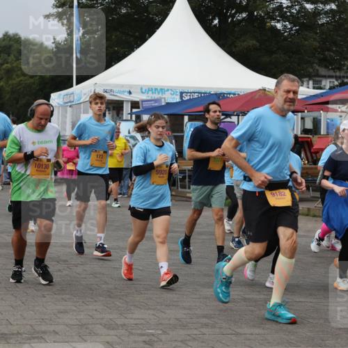 13.09.2026 - Kiel Lauf Andreas Tolksdorf http://msf.ph/oto/10414755 13.09.2026 10:05:46 Kiellinie 38, 1210, 35, 4392, 10130, 173, 39, 5920, 9182 meine-sportfotos.de