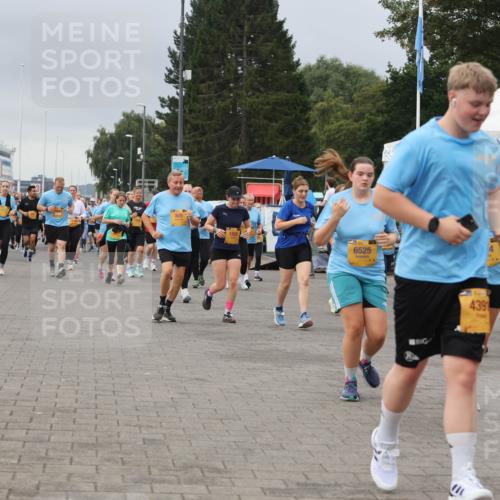 13.09.2026 - Kiel Lauf Andreas Tolksdorf http://msf.ph/oto/10414787 13.09.2026 10:05:48 Kiellinie 13, 34, 805, 1858, 6525, 439, 11 meine-sportfotos.de